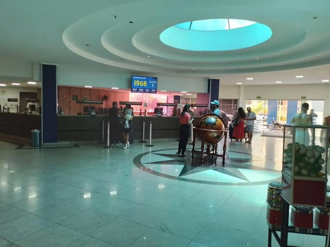 Golden Dolphin - Grand Hotel Flat Com Netflix Caldas Novas 0*,  Brazil